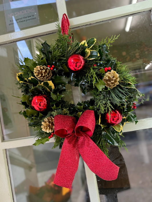 Christmas wreath make at home kit ( red & gold theme)