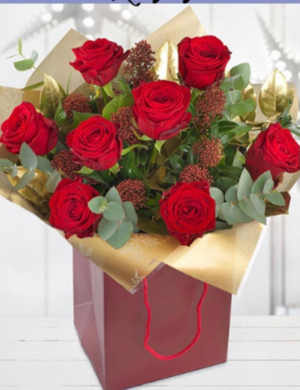 Christmas red roses
