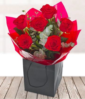 A Beautiful Six red roses