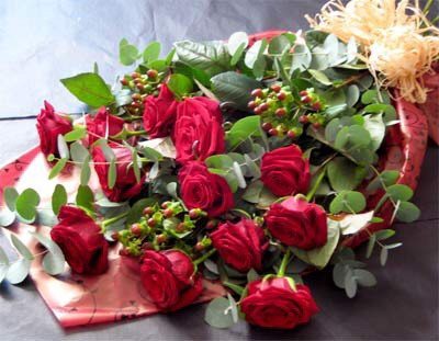 Bouquet - Luxury Twelve Roses
